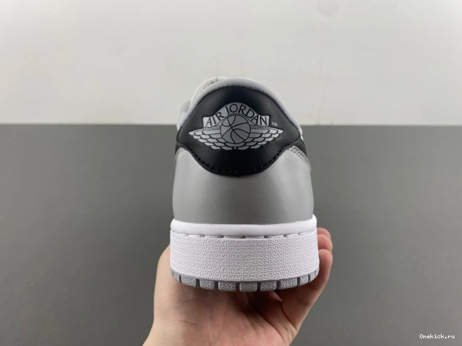 One Kick Low Barons 1 Air OG CZ0790-110 Jordan 0815